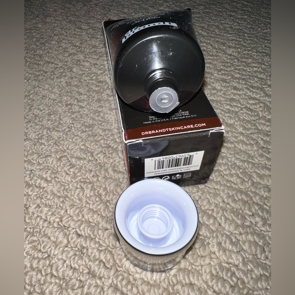 Dr. Brandt Microdermabrasion - Picture 4 of 4